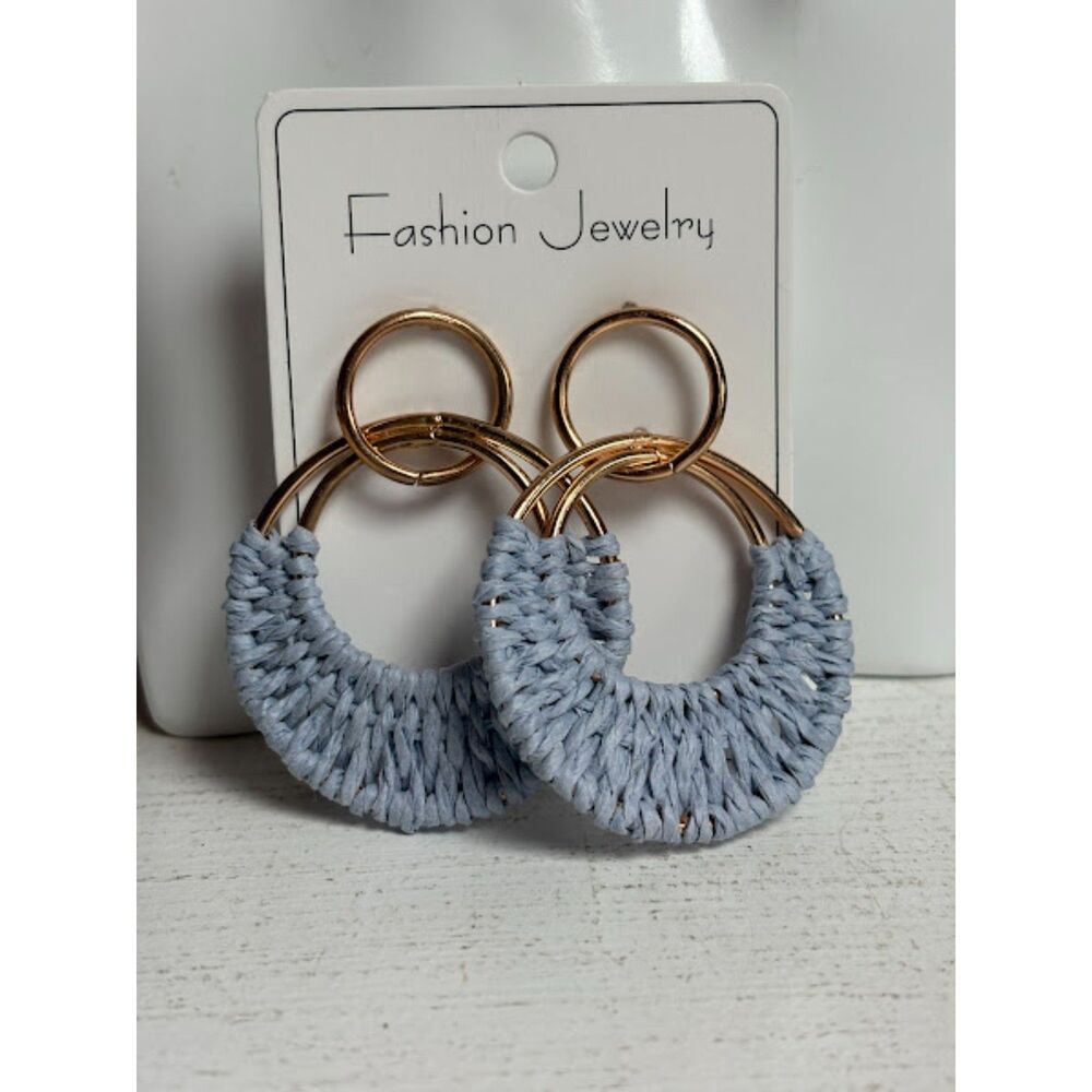 Blue Raffia Grass Knitted Dangle Earrings – NWT